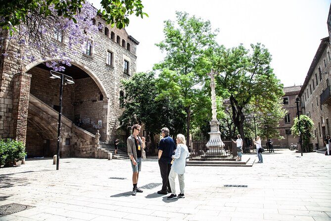 Barcelona El Raval Dark History Walking Tour - What to Expect and Why It Matters