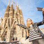 Barcelona: Foodie Walking Tour with Sagrada Familia Tickets - Valuing the Price: Is $215 Worth It?