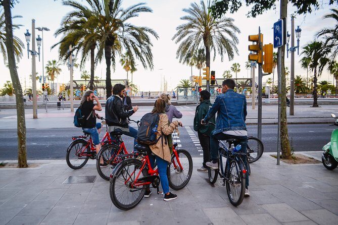 Barcelona Night Bike Tour with Local Tapas and Cava Stop - The Route and Highlights