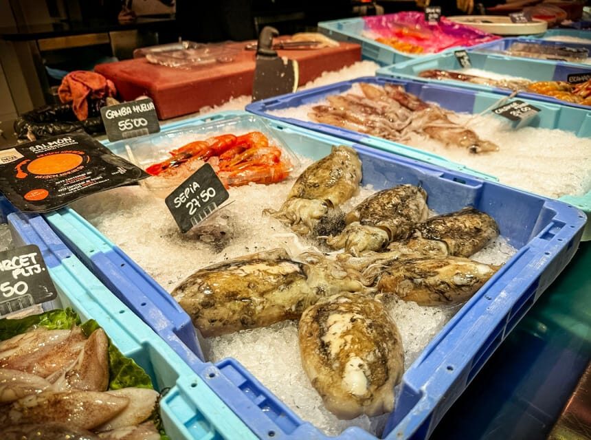 Barcelona: Paella Maestro Market Tour & Sangria & Tapas - Who Will Love This Experience?