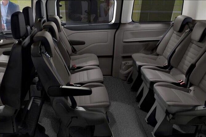 Barcelona private transfer cruise port to airport - What to Expect on the Day