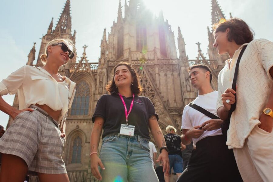 Barcelona: Small Group Gothic, Tapas & Churros Tour! - A Deep Dive into the Experience