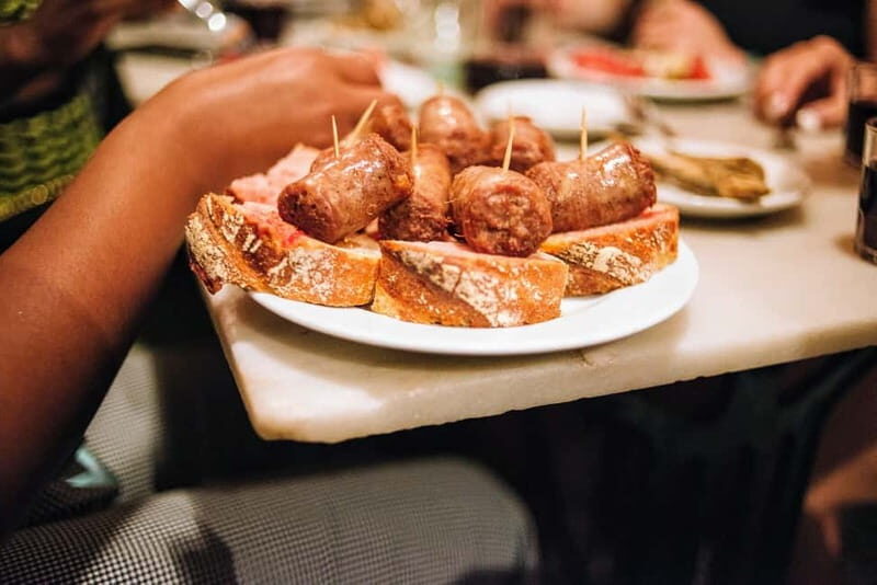 Barcelona: Tapas, Wine & History Tour of the Old Town - Authenticity and Experience: What Makes This Tour Special