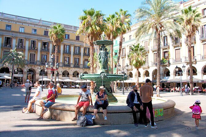 Barcelona's El Raval and the Gothic Quarter: A Self-Guided Audio Tour - Highlights of the Itinerary