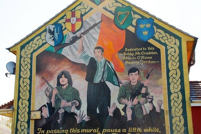 Belfast Black Taxi Tour of Murals and Peace Walls 2 hours - Who Will Love This Tour?