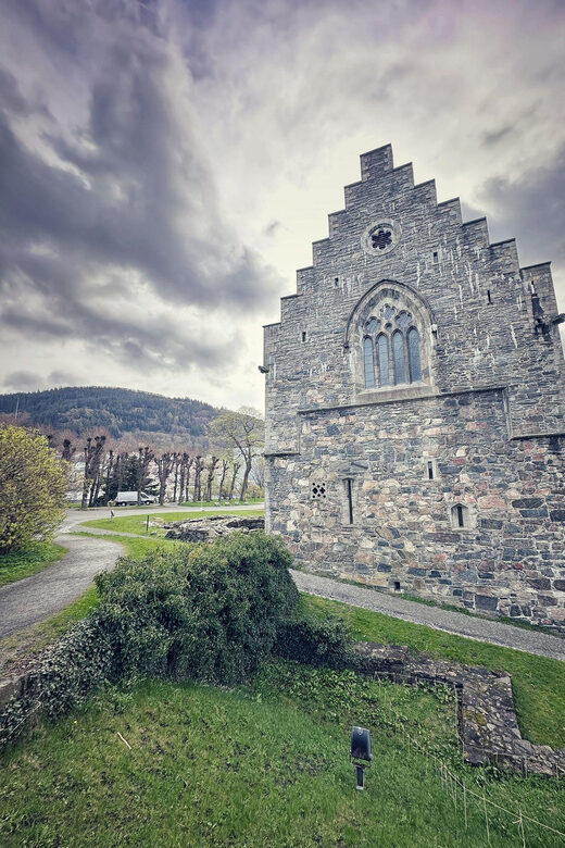 Bergen's Twilight Magic: An Evening Adventure - FAQ
