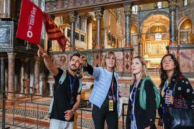 Best Of Venice: Saint Mark's Basilica, Doges Palace with Guide and Gondola Ride - Authentic Experiences and Authenticity