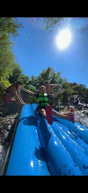 Biha: Kayak with Una Pirates on the Una River - Equipment and Safety