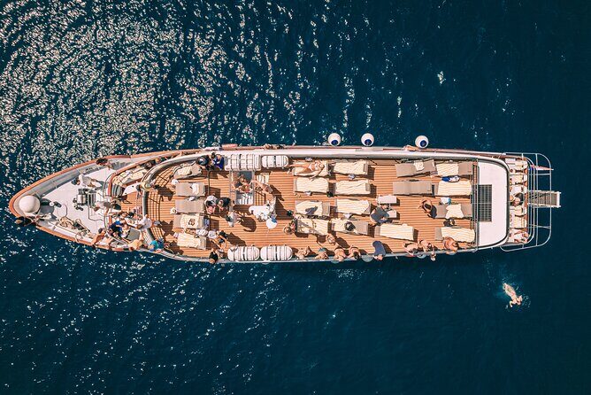 Blue Lagoon, Shipwreck & Maslinica from Split with LUNCH & DRINKS - The Itinerary in Detail: What You Can Expect