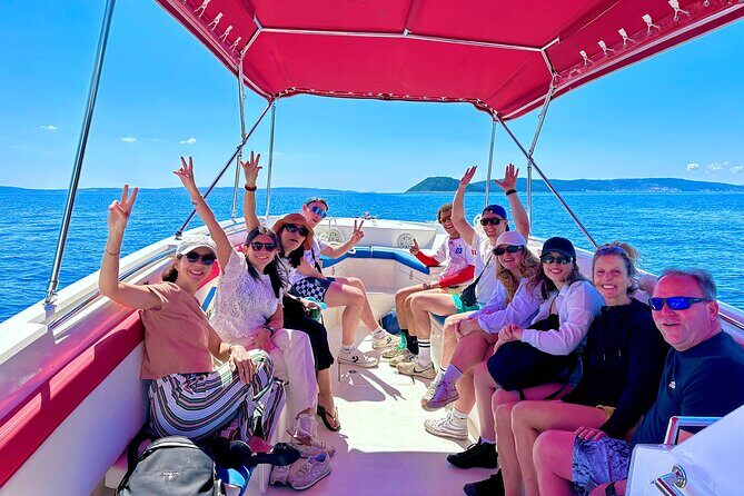 Blue Lagoon Tour from Split with Bottled Water and Wine Included - The Experience: Why Travelers Keep Coming Back