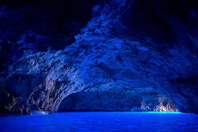 Boat Tour in Capri Italy - The Value of the Tour