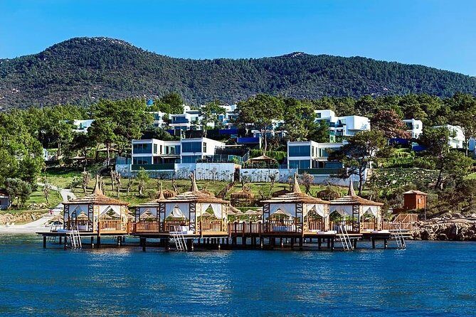 Bodrum Airport Transfers : Bodrum City to Bodrum Airport BJV in Business Car - Who Should Book This Transfer?