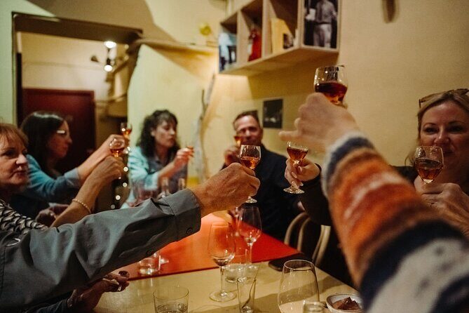 Bohemian Barcelona Neighborhood Evening Tapas & Wine Tour - The Itinerary in Detail: Why It Works