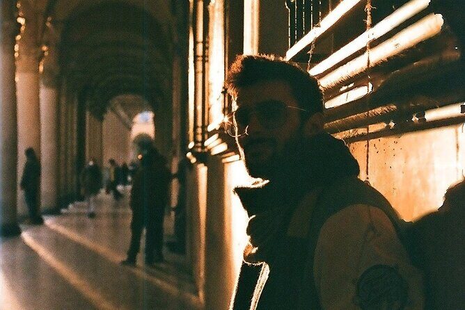 Bologna: Photo tour with professional photographer - FAQ