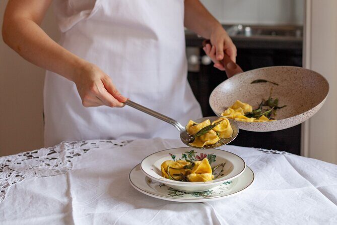 Bolognese Cooking Class with Margherita in the Historic Center - Who Should Consider This Experience?