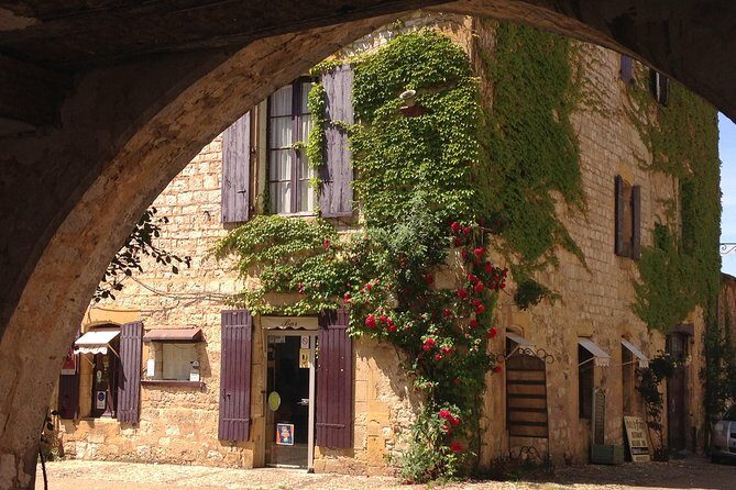 Bordeaux to Lascaux and Dordogne Valley Private Sightseeing Tour - Why This Tour Offers Great Value