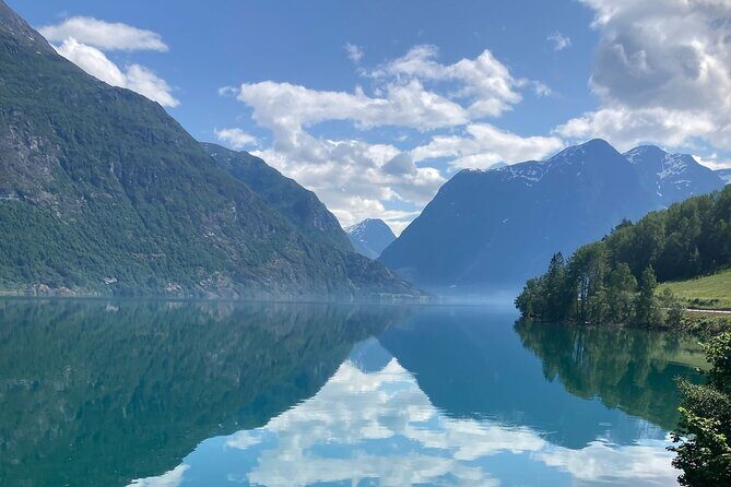 Briksdal Glacier and Loen from Nordfjordeid - Who Should Consider This Tour?