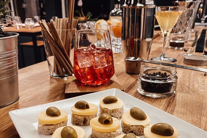 Broken Bones Gin Experience - Practical Details