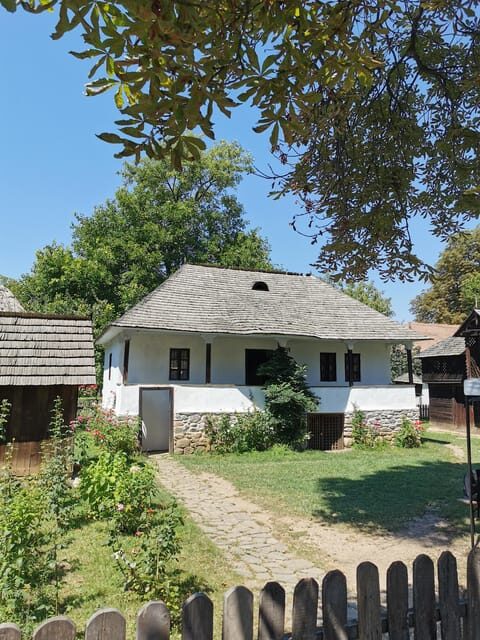 Bucharest: Village Museum guided tour with Hotel pickup - The Itinerary Breakdown