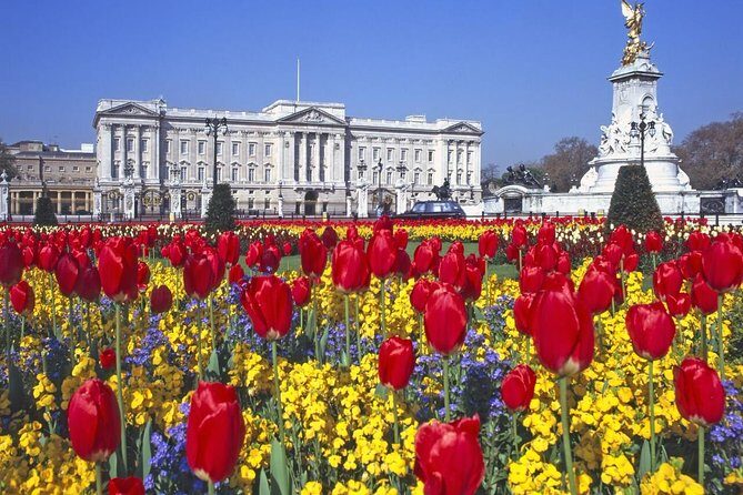 Buckingham Palace and Windsor Castle Self-Guided Tour with Coach - Who Will Love This Tour?