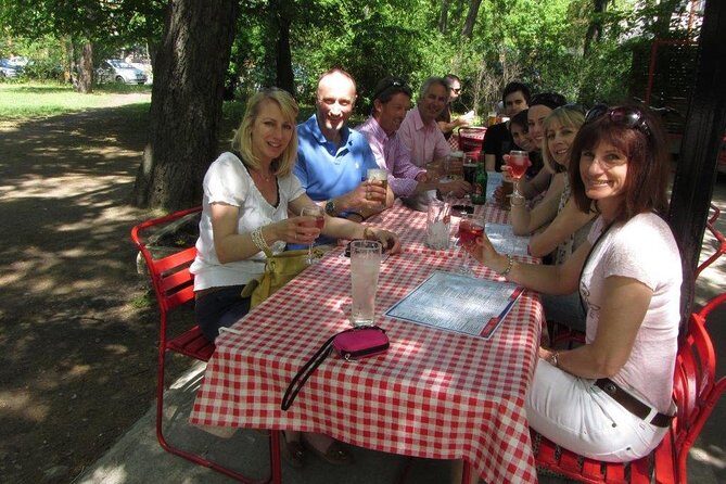 Budapest Bike Tour with Hungarian Goulash - The Experience in Detail
