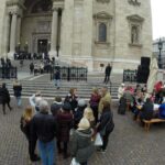 Budapest Christmas Walking Tour & Entry to St Stephen's Basilica - Authentic Experiences and Insights from Reviews