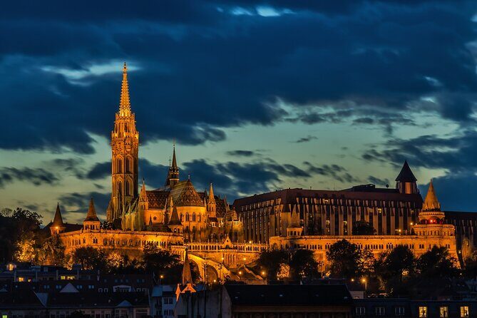 Budapest Small-Group Day Trip from Vienna with Local Guide - The Intimate Small-Group Experience