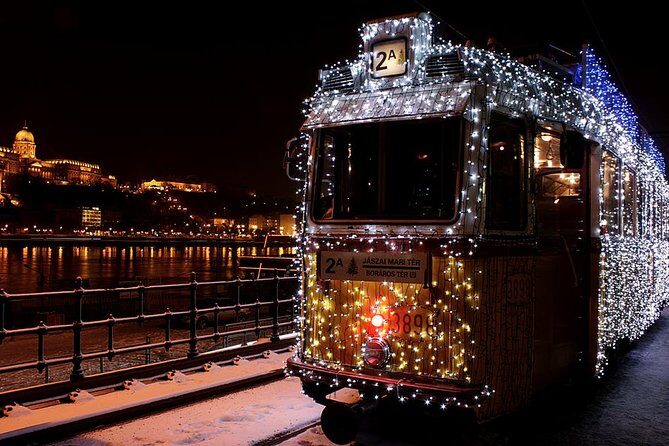 Budapest Wonderland - A Christmas Market Tour with Chimney Cake & Mulled Wine - The Sum Up