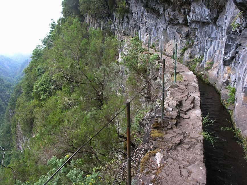 Caldeirão Verde: Queimadas PR9 Transfer Hike - Who Will Love This Tour?