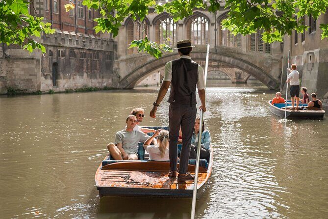 Cambridge | Alumni-Led Walking & Punting Tour w/opt Kings College - Analyzing the Value