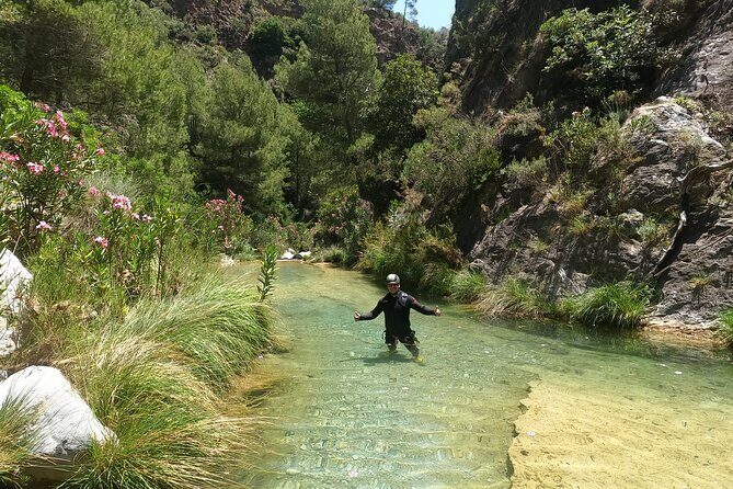 Canyoning in Rio Verde with photos from Granada - The Technical Aspects and Safety