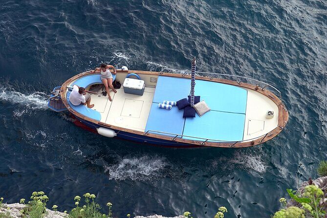 Capri enjoy the Dolce Vita by boat for 4 unforgettable hours! - Authenticity and Reviews: What Travelers Say