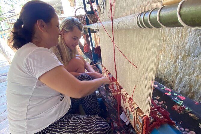 Carpet Weaving Art Lessons & Experience - Authenticity and Cultural Significance