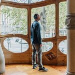 Casa Batlló First Access Insider Tour With Chocolate Breakfast - Authentic Experiences and Hidden Gems