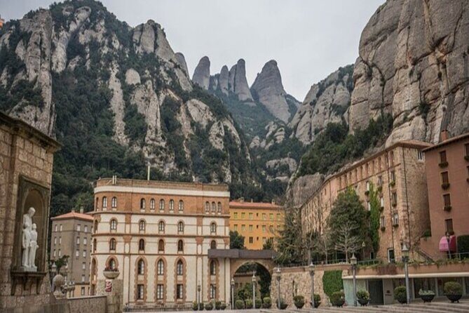 Catalonia Private Tour with Medieval Towns and Montserrat with Transport - Who Is This Tour Best For?