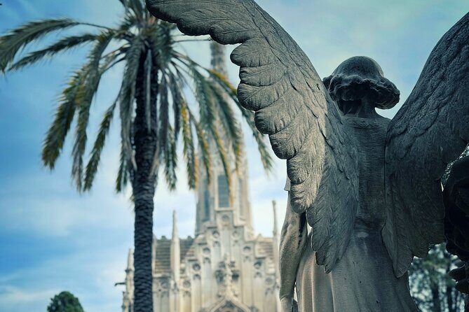 Cemetery Tour - Angels, Gothic Graves, Montjuic Sea Views - An In-Depth Look at the Cemetery Tour Experience