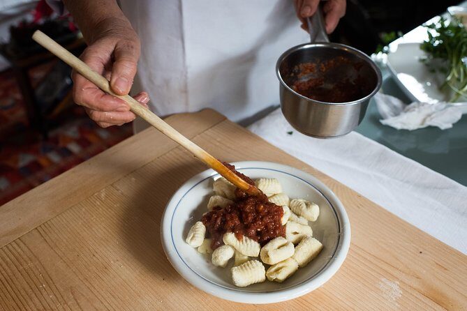 Cesarine: Market Tour & Cooking Class at Local's Home in Lucca - Why This Tour Offers Great Value