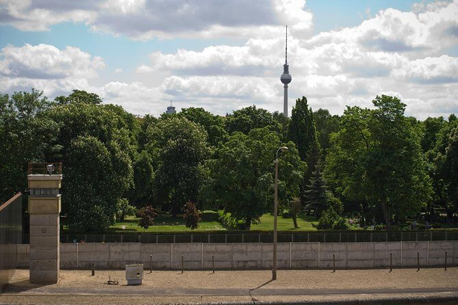 Cold War Berlin: Espionage, Berlin Wall, and a Divided City - Overall Value and Practicalities