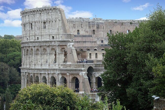 Colosseum, Palatine and Forum tour with virtual guide - An In-Depth Look at the Tour Experience