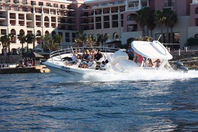 Comino, The Blue Lagoon & Caves Powerboat from St Julian's - Key Points