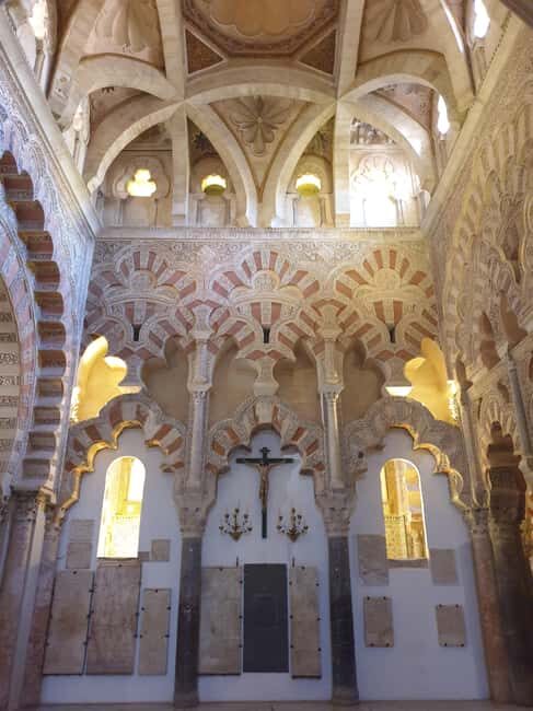 Córdoba: Private Walking Tour - Authentic Insights and Practical Tips