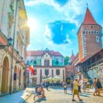 Czartoryski Palace Museum Tickets and Krakow Old Town Tour - Why Choose This Tour?