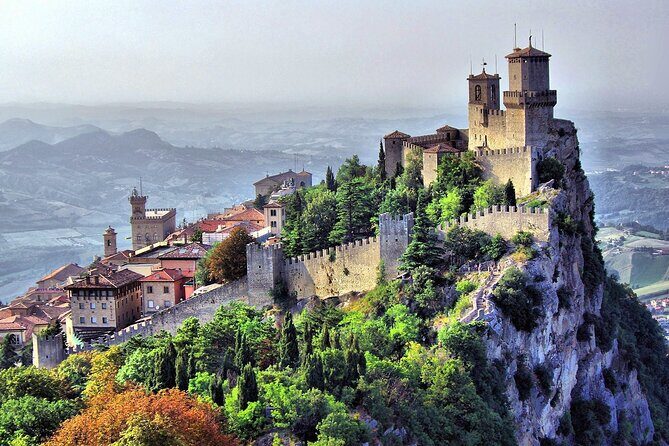 Day trip from Ravenna to San Marino - Authentic Experiences and Review Insights