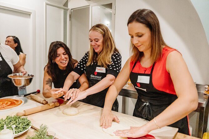 Devour Rome Wine & Pizza Making Class in Trastevere Neighborhood - Who Should Book This?