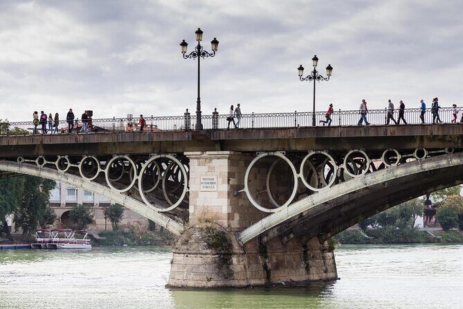 Discover the River and the Secrets of Triana Quarter in Seville - Practical Details and Highlights