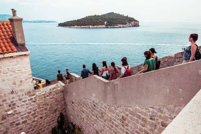 Dubrovnik: Ancient City Walls & Wars Walking Tour - Practical Tips for a Great Experience