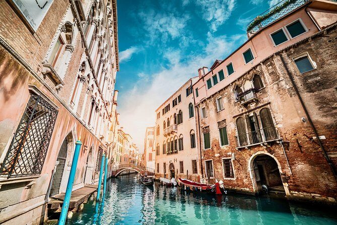 Ducal Venice, Historical Walking Tour & Skip the line Doge's Palace - The Booking and Meeting Point