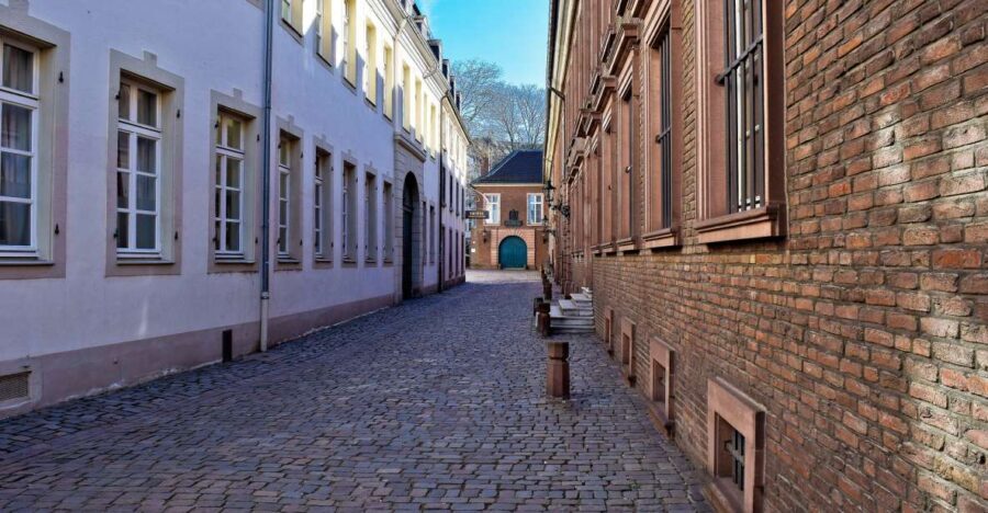 Düsseldorf Old Town - Private Guided tour - Practical Details and What You’ll Love