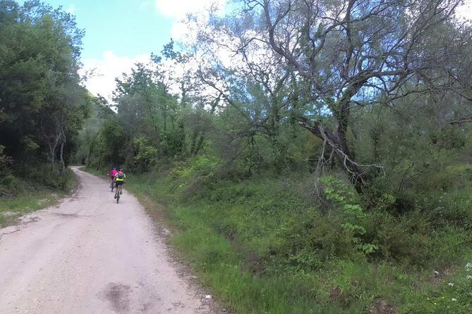 e-MTB Tour - Analipsis Area [42Km - 26Mi] - Practical Tips and Considerations