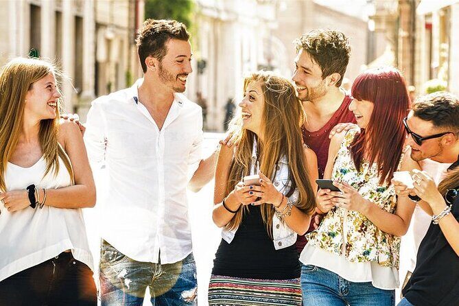 e-Scavenger hunt Cologne: Explore the city at your own pace - Who Should Consider This Tour?